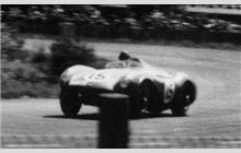 15 - Aston Martin DB3S #10 - Peter Whitehead