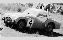 4 - Triumph TR3 - Howatt Motors (Pty.) Ltd.