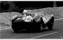 16 - Ferrari 250 TR Scaglietti Spyder #0726TR - Scuderia Ferrari