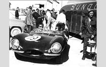 19 - Jaguar XKSS - Carter's British Cars