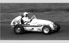 24 - Kurtis-Kraft Midget Offenhauser #O-10-46 - Kenny Brenn