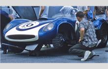 16 - Scarab Mk II Chevrolet #002 (Troutman-Barnes) - Meister Brauser