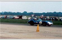 15 - Scarab Mk II Chevrolet #002 (Troutman-Barnes) - Meister Brauser