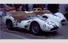 24 - Maserati Tipo 60 #2468 - Briggs Cunningham