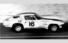 16 - Chevrolet Corvette Sting Ray - Allan R. Wylie