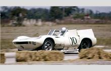 10 - Chaparral 1 Chevrolet #001 (Troutman-Barnes) - Chaparral Cars