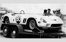 80 - Ferrari 330 P #0824 - North American Racing Team