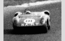 81 - Ferrari 275 P #0812 - North American Racing Team