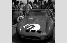 2 - Ferrari 250 GTO #4491GT - O. Nucci/David Piper Auto Racing Ltd.
