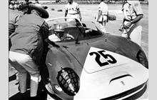 25 - Ferrari 330 P #0810 - N.A.R.T.