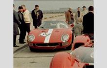 34 - Ferrari 250 LM #5899? - Scuderia Filipinetti