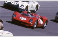 77 - Ferrari 330 P2 #0826 - North American Racing Team