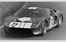 12 - Ford GT40 #GT/103 - Shelby American Inc.