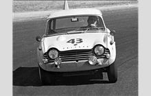 43 - Triumph TR4A - Cannon Auto