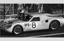 8 - Prince R380 - Prince Motorist Club Sports