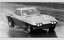 1 - Chevrolet Corvette Sting Ray - Denis Veyrat