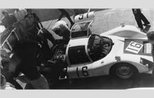 16 - Porsche 906 E #141 - Porsche