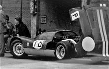 18 - Porsche 906 #102 - Team Charles Vögele