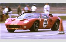 24 - Ford GT40 #AM GT-2 - Alan Mann Racing