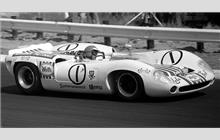 1 - Lola T70 Ford #SL70/5 - L. D. Serrurier