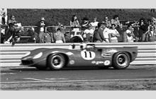 11 - Lola T70 Mk.3 Chevrolet #SL73/114 - Dana Chevrolet