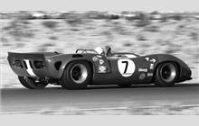 7 - Lola T70 Mk.2 Chevrolet #SL71/17 - Team Surtees Ltd.