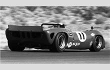 11 - Lola T70 Mk.3 Chevrolet #SL73/114 - Peyton Cramer Dana Chev.