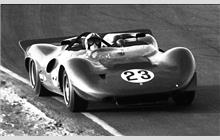 23 - Ferrari 330 P4 #0860 - Harrah's Club