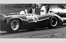 16 - Lola T70 Mk.3B Chevrolet #SL75/124 - Roger Penske Racing