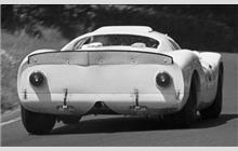 9 - Porsche 910/8 #027 - Porsche System Engineering