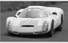 9 - Porsche 910/8 #027 - Porsche System Engineering