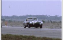 21 - Jaguar XKE #885096 - Richard Robson