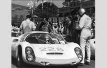 228 - Porsche 910/8 #024 - Porsche System Engineering