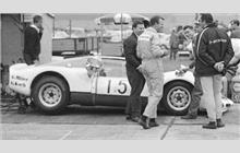 15 - Porsche 906 #155 - Gerhard Koch