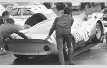 16 - Porsche 906 #124 - Scuderia Lufthansa