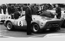8 - Ford GT40 #1073 - T. J. Drury