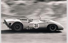 31 - Lola T70 Mk.3B Ford #SL75/124 - Agapiou Racing