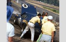 6 - Chevrolet Camaro Z28 - Penske-Hilton Racing