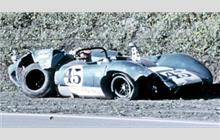 45 - Lola T70 Mk.3B Chevrolet #SL75/125 - Agapiou Brothers