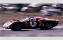 8 - Alfa Romeo T33/2 2.5 - Racing Team VDS
