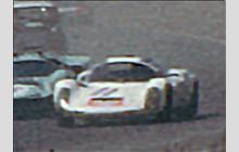 11 - Porsche 910 #028 - C. Lucas