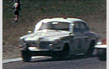 36 - Volvo 122 S - Team Fourwill