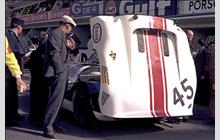 45 - Porsche 910 #007 - Jean-Pierre Hanrioud