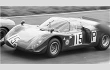 15 - Alfa Romeo T33/2 #75033-026 - Alfa Romeo Deutschland