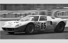 65 - Ford GT40 #1075 - J. W. Automotive Engineering Ltd.