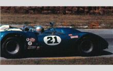 21 - Lola T70 Mk.3 Ford #SL73/127 - Bignotti Enterprises