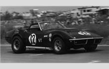 12 - Chevrolet Corvette 427 - Robert Johnson