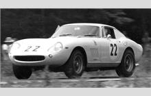 22 - Ferrari 275 GTB/4 #10311 - North American Racing Team (Luigi Chinetti, Sr.)