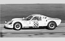 39 - Chevron B8 BMW - Raceco of Miami