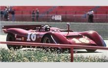 16 - Ferrari 612 P #0866 - Chris Amon